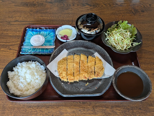 ロースかつ定食